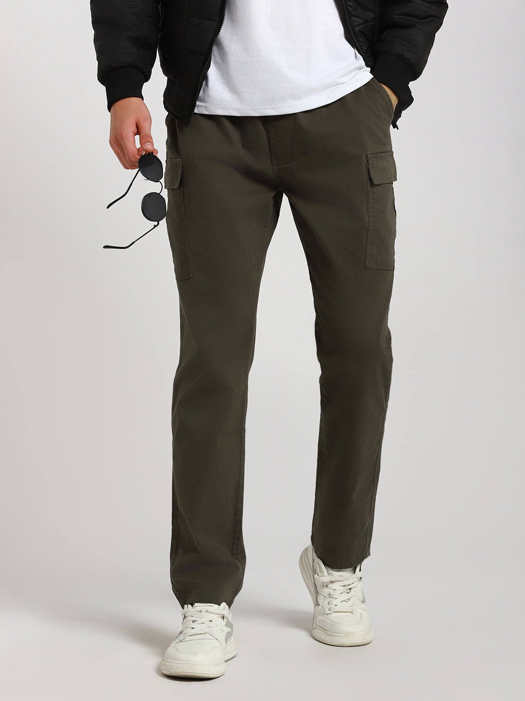 Men's Dark grey Solid Cargo trousers