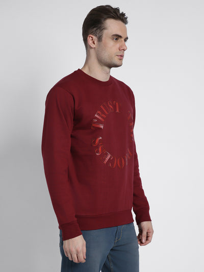 Men's Mock Neck Regular Fit Chest Print Maroon Sweatshirt