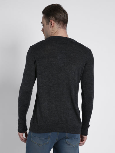 Men's Grey Solid Round neck pullover sweater