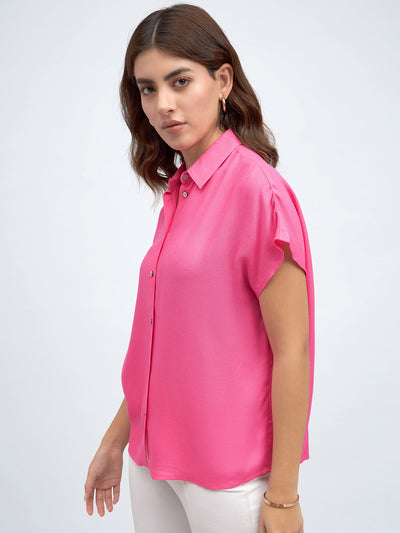 DL Woman Spread Collar Regular Fit Solid Pink Shirt