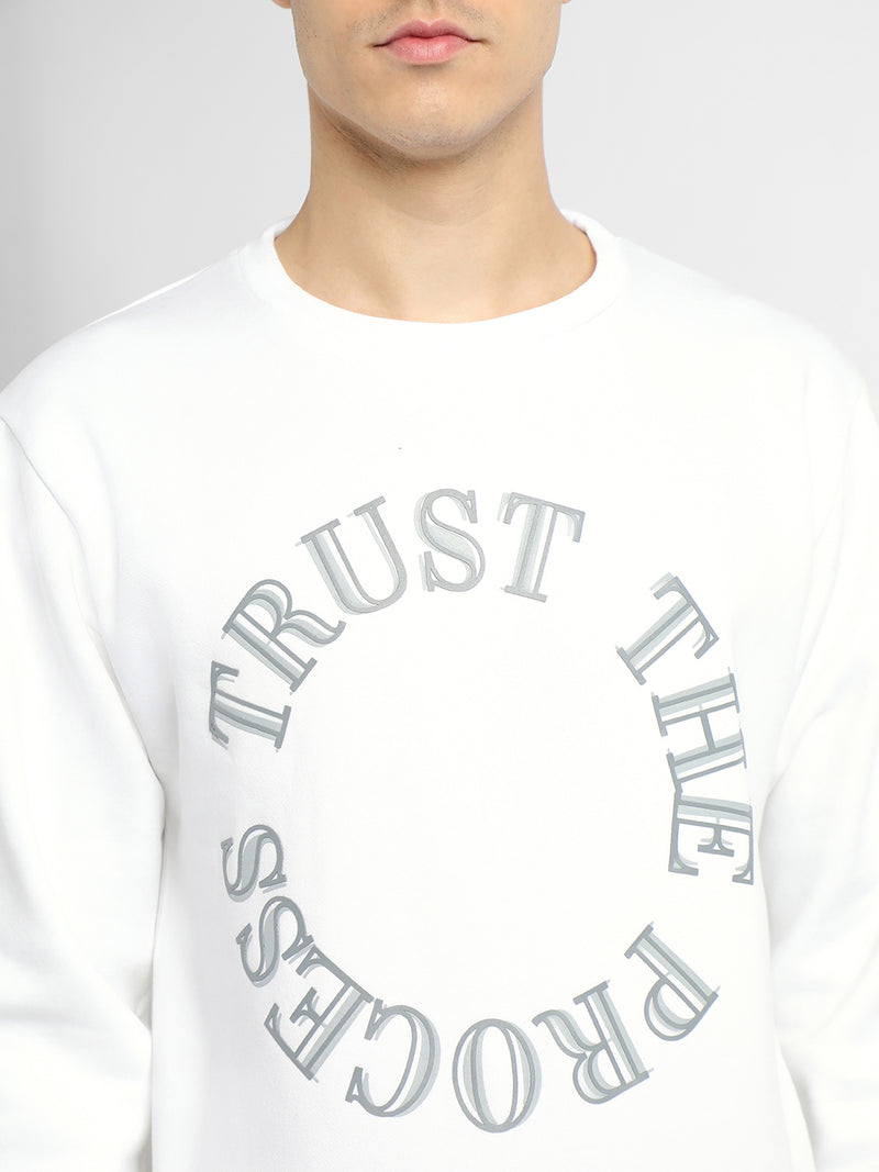 Men's Mock Neck Regular Fit Chest Print White Sweatshirt