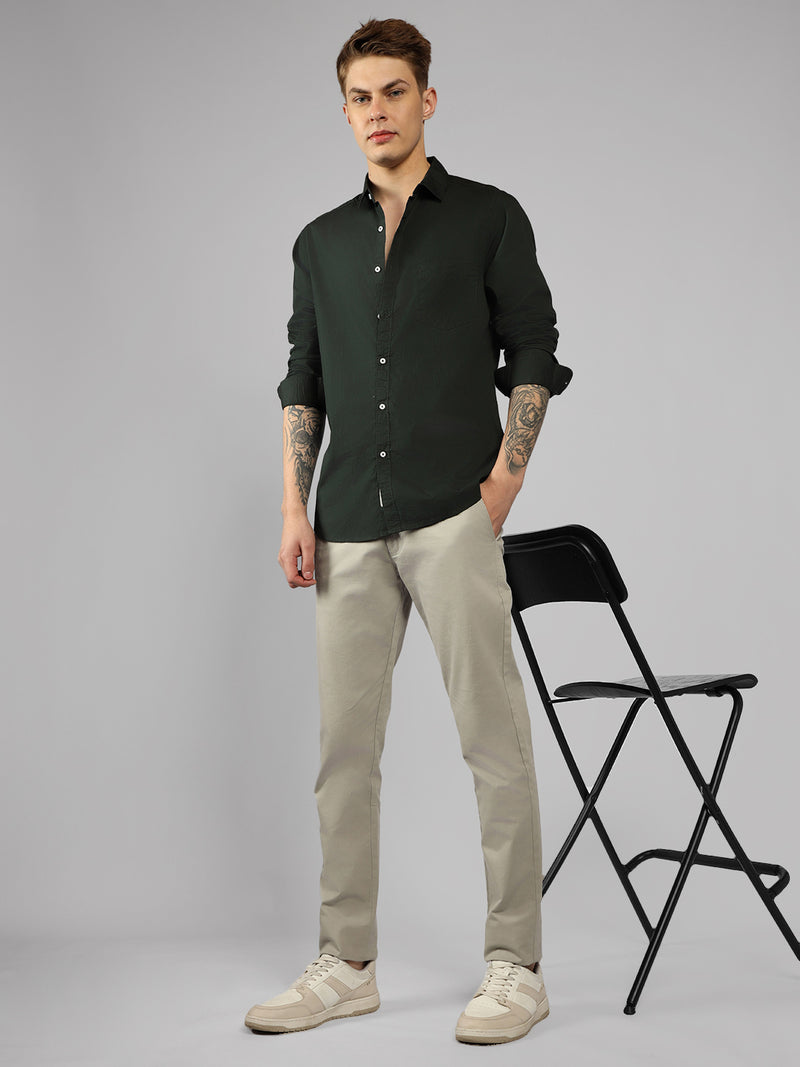 Men's Solid Bottle Green Slim Fit Casual Shirt