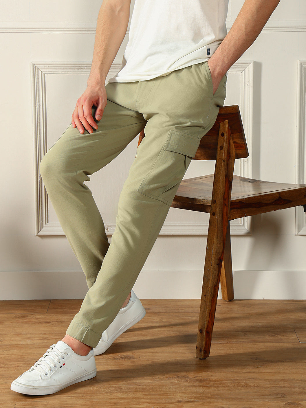 Men's Moss Green Solid Cargo joggers