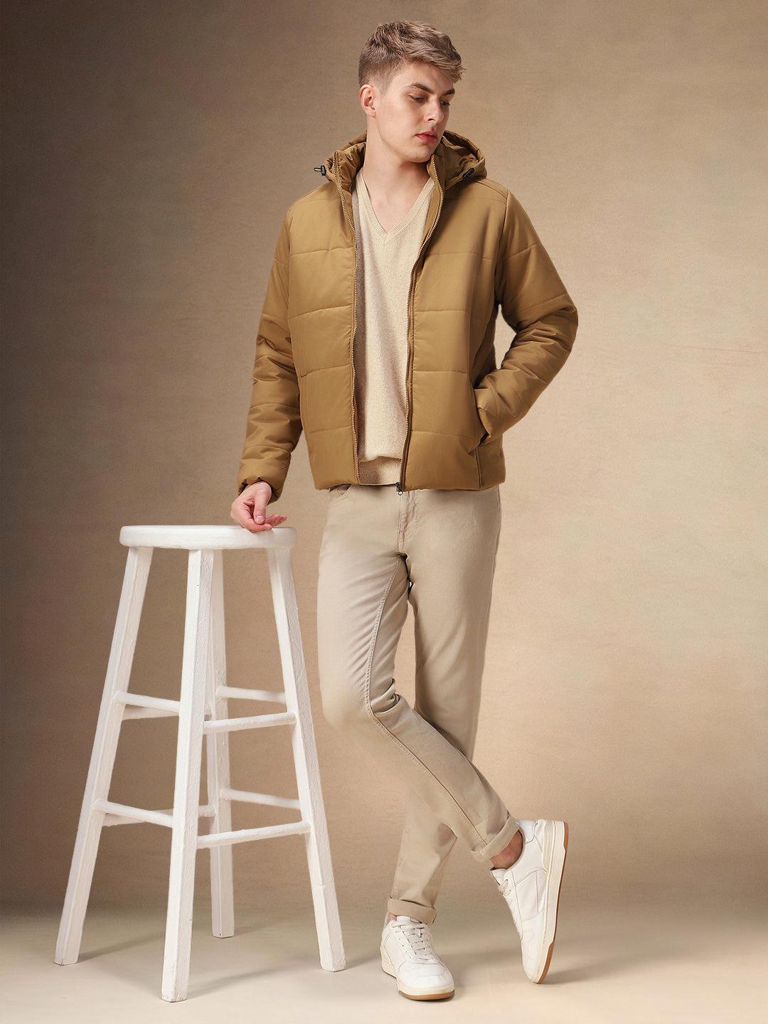 Men's Beige Solid Hooded Full Sleeves Jacket