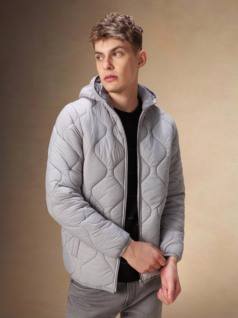 Men's Solid Grey Quilted Full Sleeves Hooded Puffer Jacket