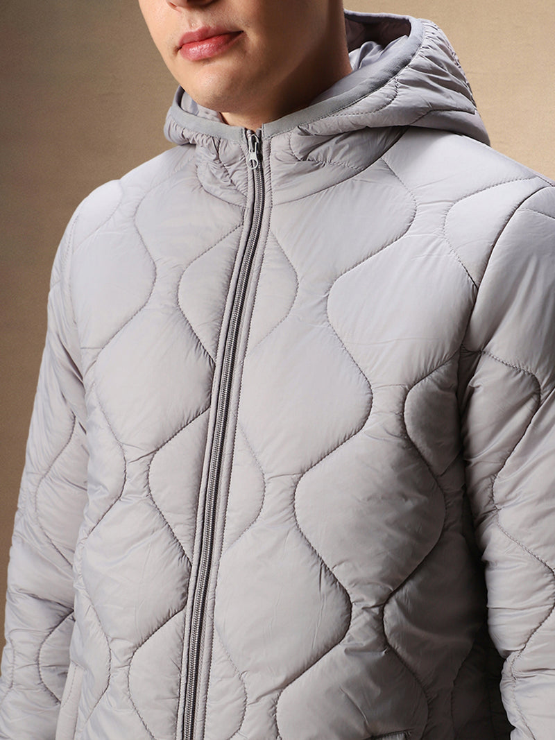 Men's Solid Grey Quilted Full Sleeves Hooded Puffer Jacket