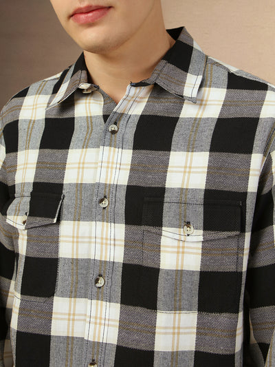 Men's Black Checks Spread Collar Full Sleeves Relaxed Fit Shirt