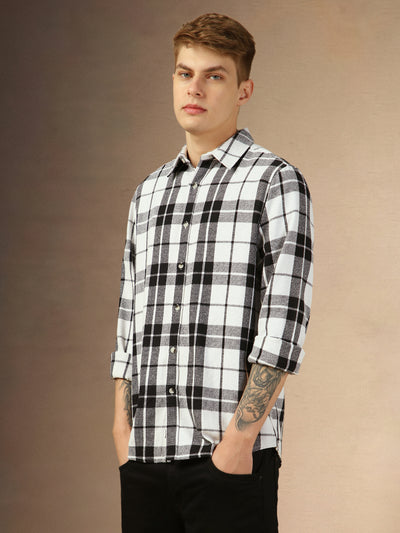 Men's Black Checks Spread Collar Full Sleeves Relaxed Fit Shirt