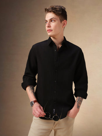 Men's Black Solid Spread Collar Full Sleeves Shirt