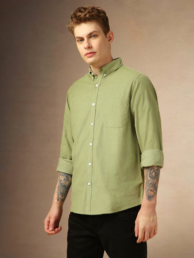 Men's Green Solid Button Down Collar Full Sleeves Relaxed Fit Corduroy Shirt