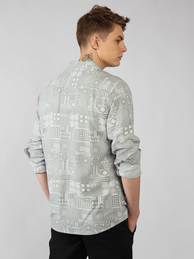 Men's Grey Geometric Print Spread Collar Long Sleeves Relaxed Fit Casual Shirt