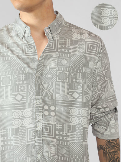 Men's Grey Geometric Print Spread Collar Long Sleeves Relaxed Fit Casual Shirt