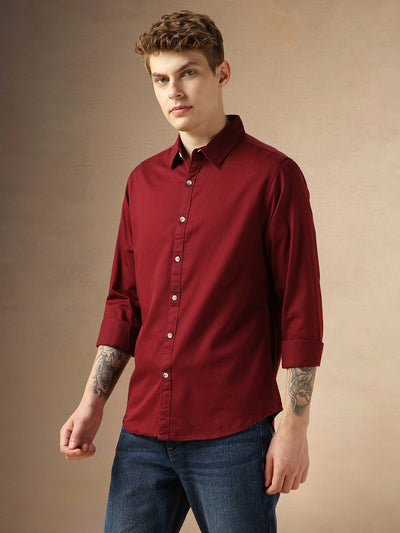 Men's Maroon Solid Spread Collar Long Sleeves Regular Fit Casual Shirt