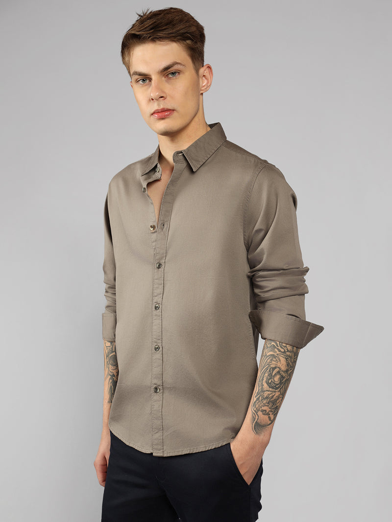 Men's Brown Spread collar Solid Casual Shirt