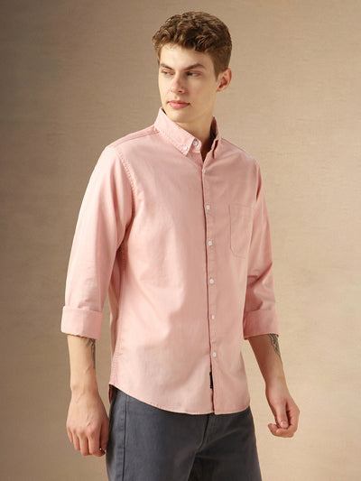 Men's Pink Solid Button-Down Collar Long Sleeves Regular Fit Casual Shirt