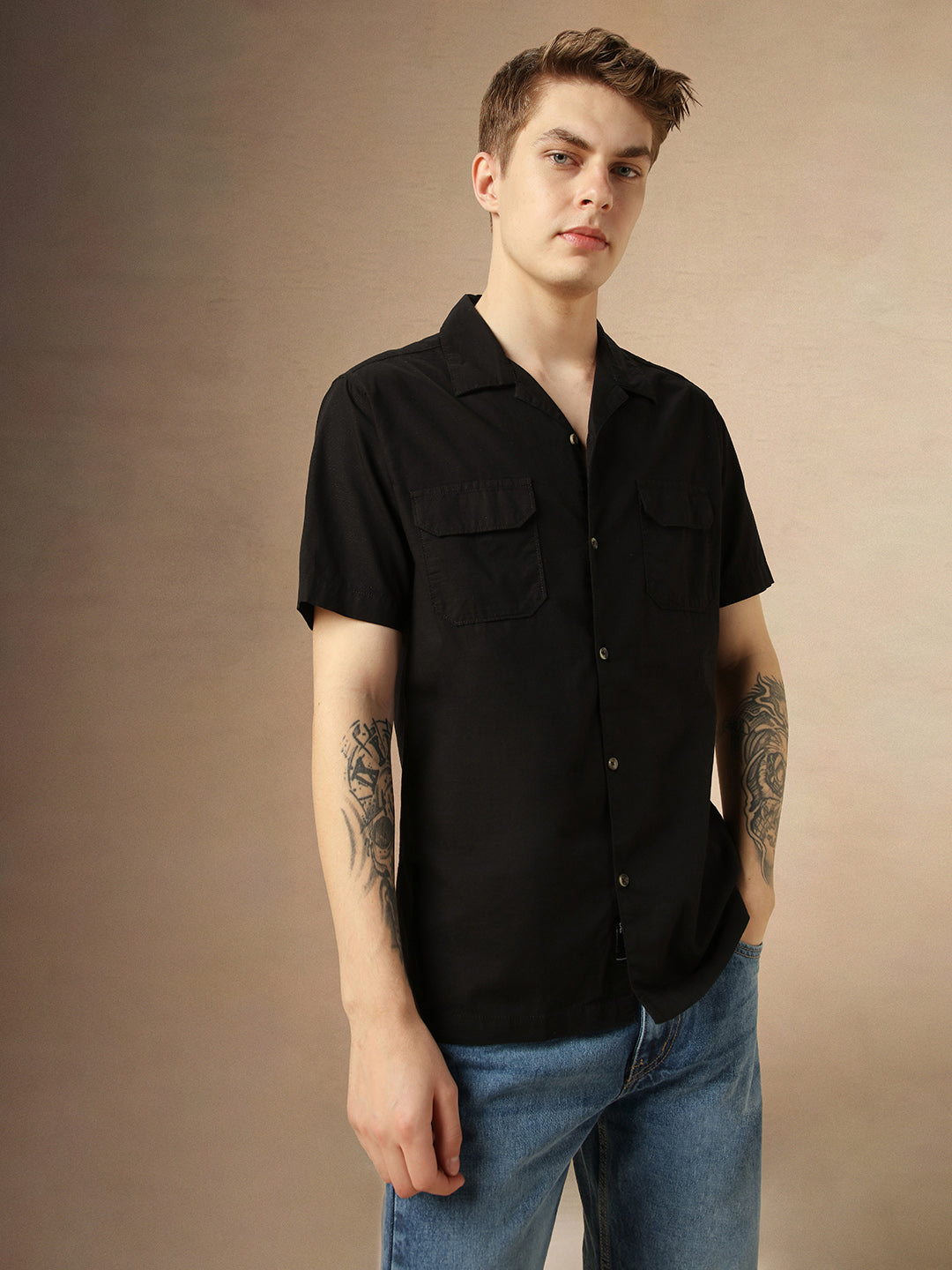 Men's Black Solid Cuban Collar Short Sleeves Relaxed Fit Casual Shirt