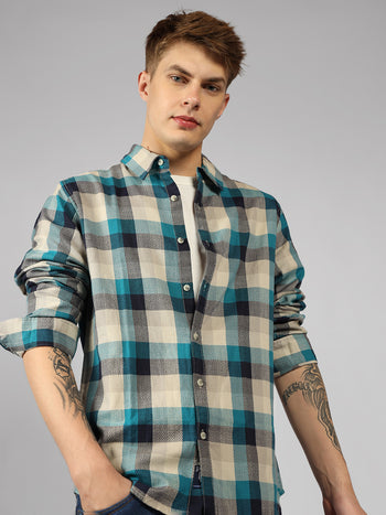 Men's Blue Tartan Checks Spread Collar Long Sleeves Relaxed Fit Casual Shirt