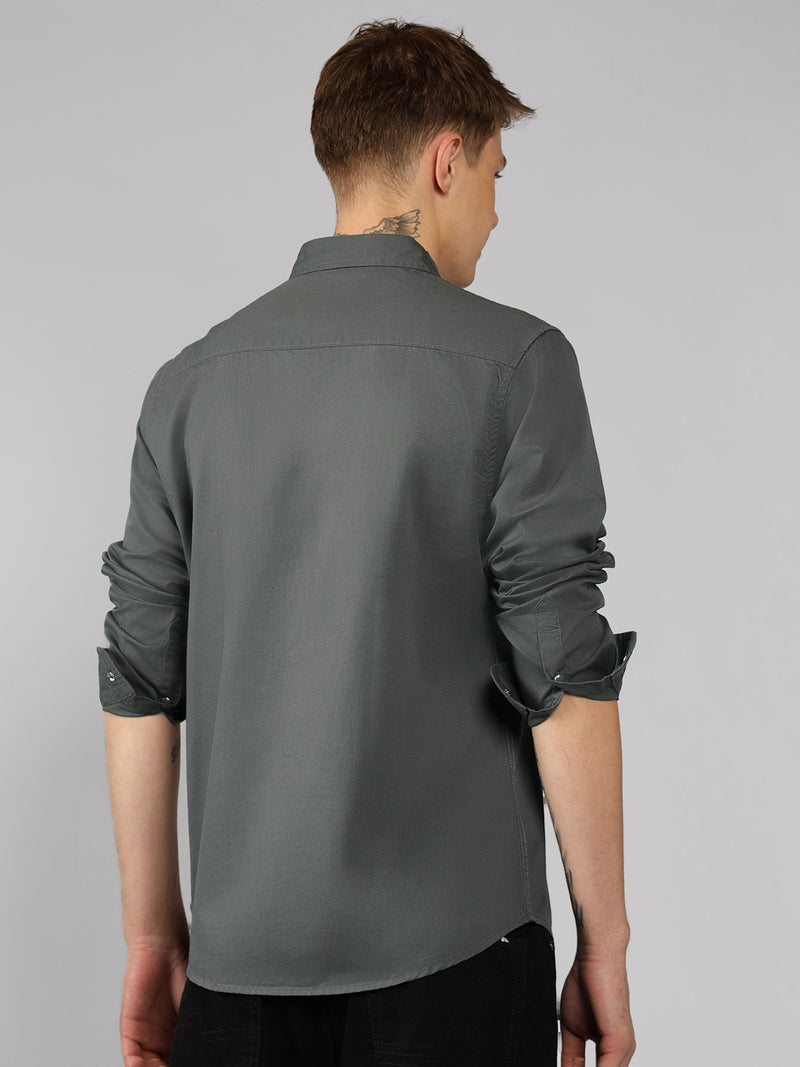 Men's Dark Grey Solid Spread Collar Long Sleeves Relaxed Fit Casual Shirt