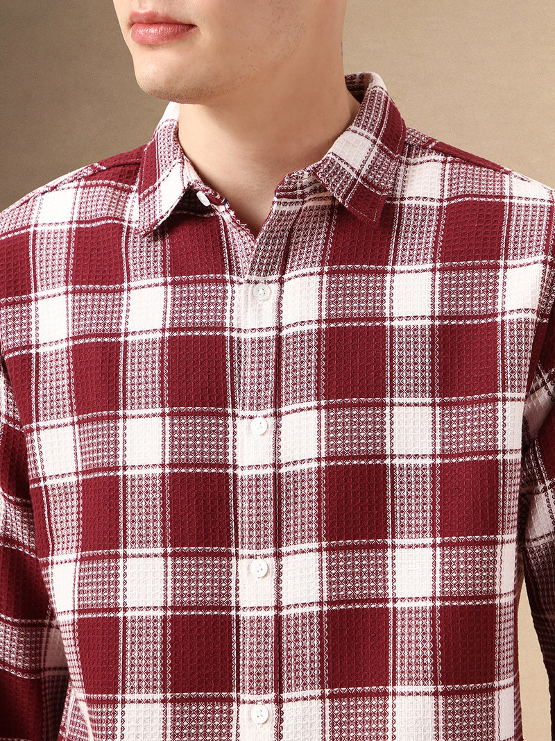 Men's Red Checks Spread Collar Full Sleeves Cotton Poly Waffle Casual Shirt