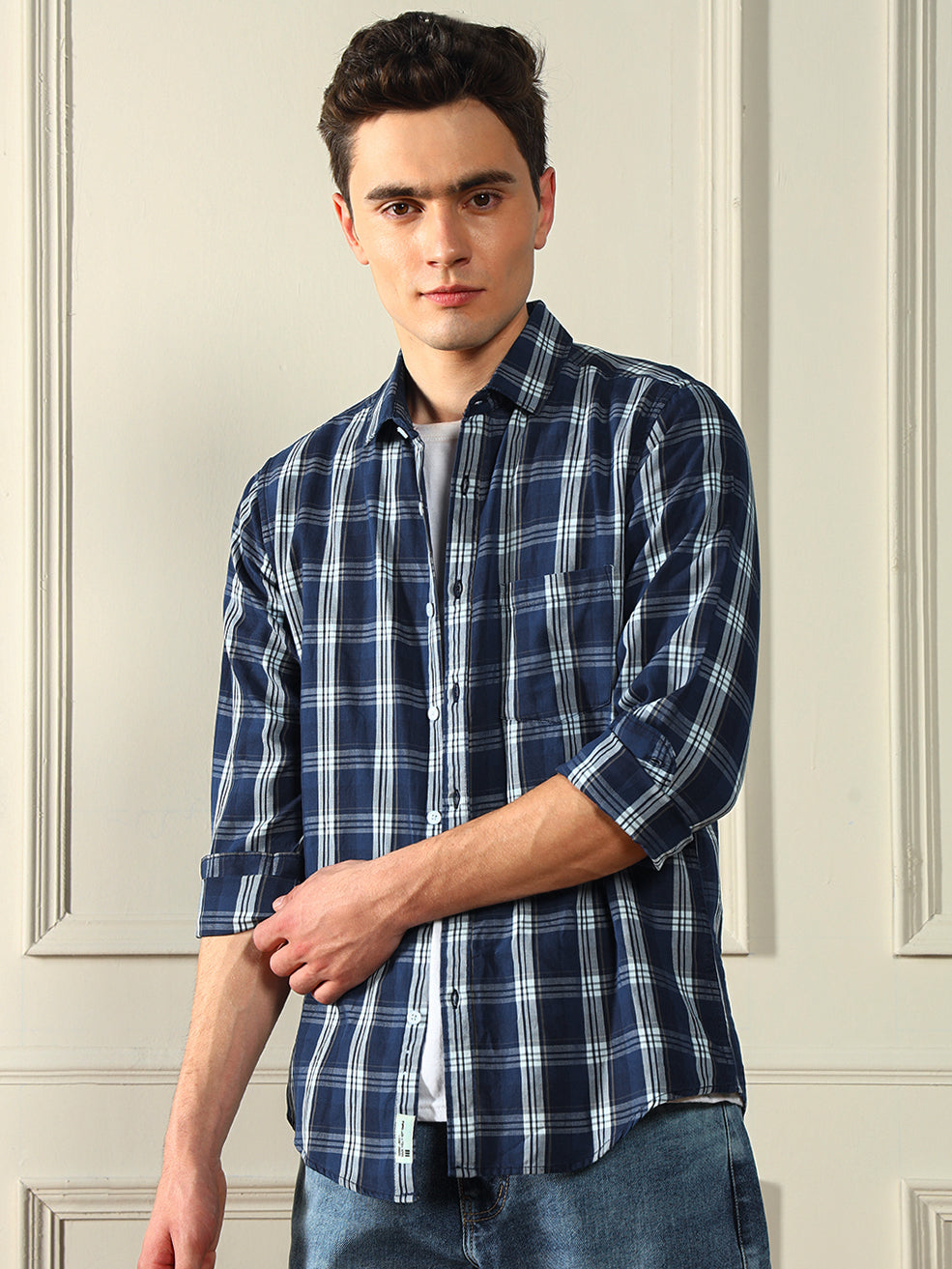 Men's Spread Collar Regular Fit Checks Blue Casual Shirt