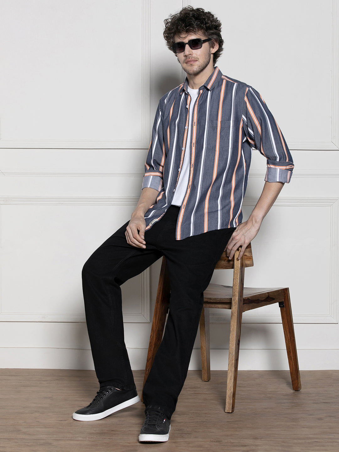 Men's Navy blue Striped Casual Cotton Shirt