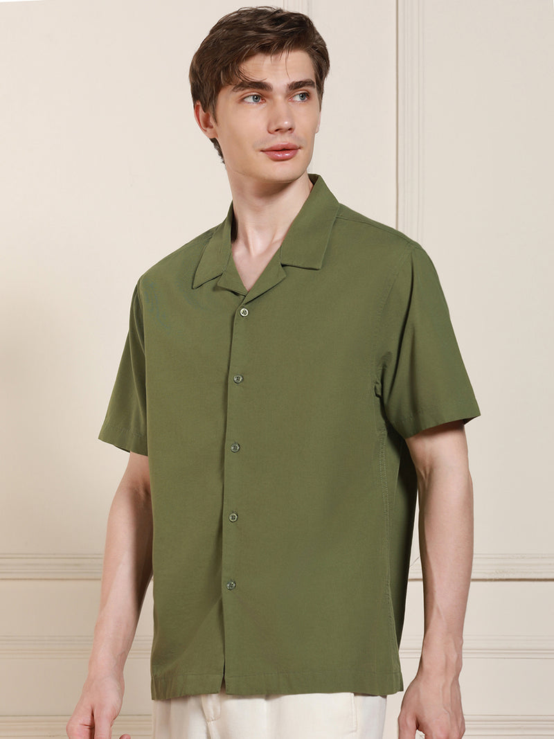 Men's Cuban Collar Regular Fit Solid Green Casual Shirt