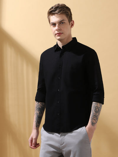 Men's Black Solid Textured Spread Collar Full Sleeves Casual Shirt