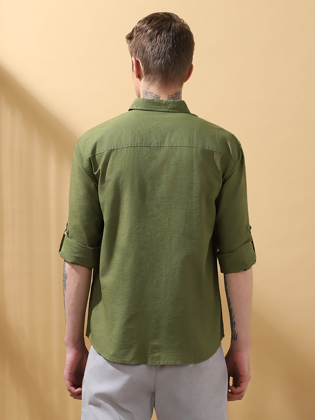 Men's Green Solid Textured Spread Collar Full Sleeves Cotton Shirt