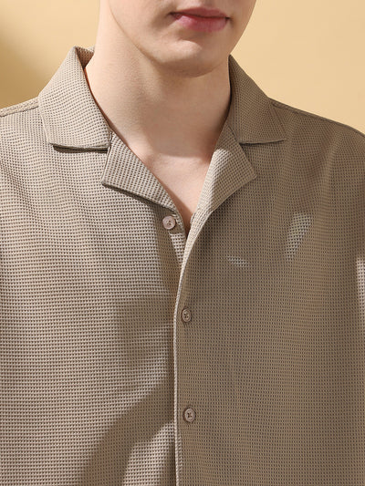 Men's Beige Solid Textured Cuban Collar Half Sleeves Casual Shirt