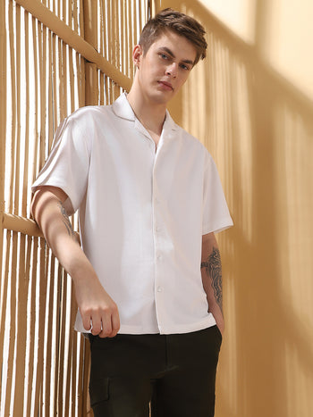 Men's White Solid Textured Cuban Collar Half Sleeves Casual Shirt