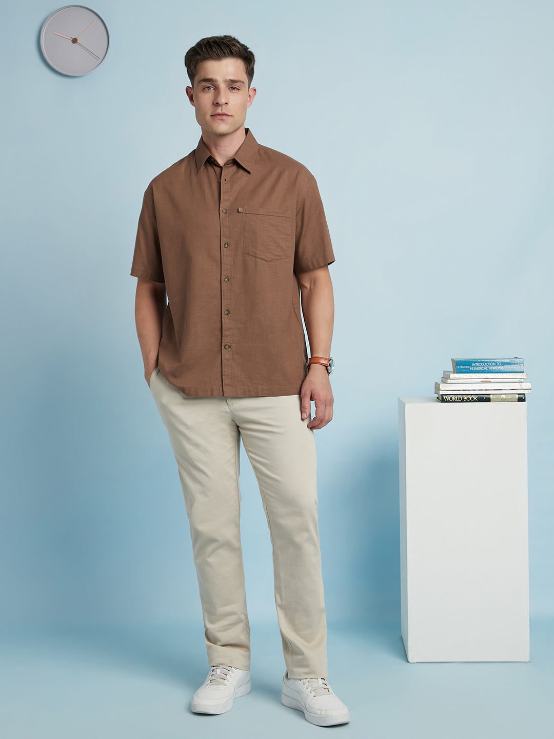 Men Brown Textured Spread Collar Half Sleeves Relaxed Fit shirt