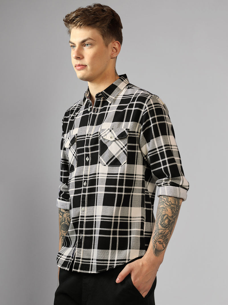 Men's Black Tartan Checks Spread Collar Long Sleeves Relaxed Fit Casual Shirt