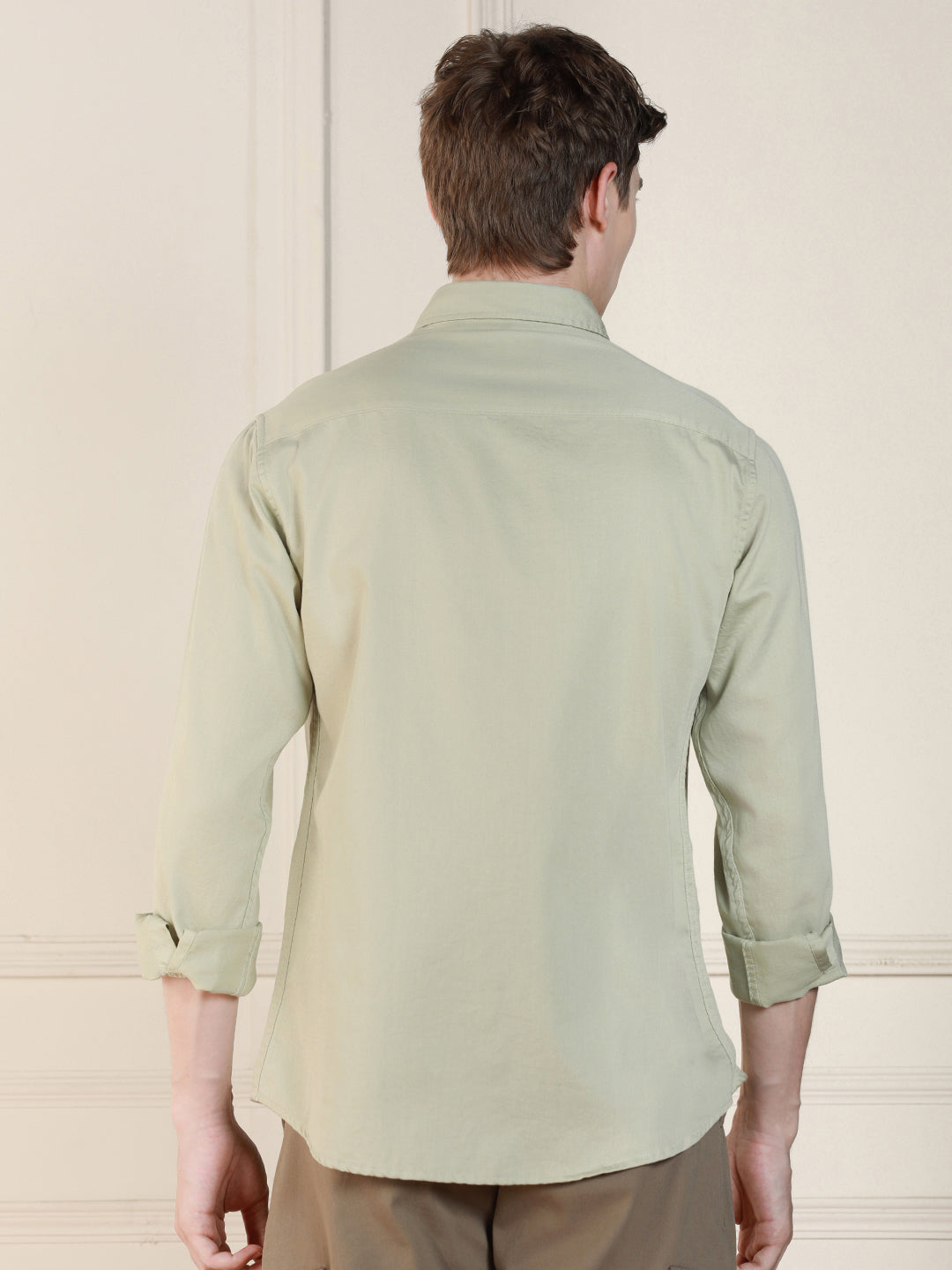 Men's Green Solid Button-Down Collar Long Sleeves Regular Fit Casual Shirt