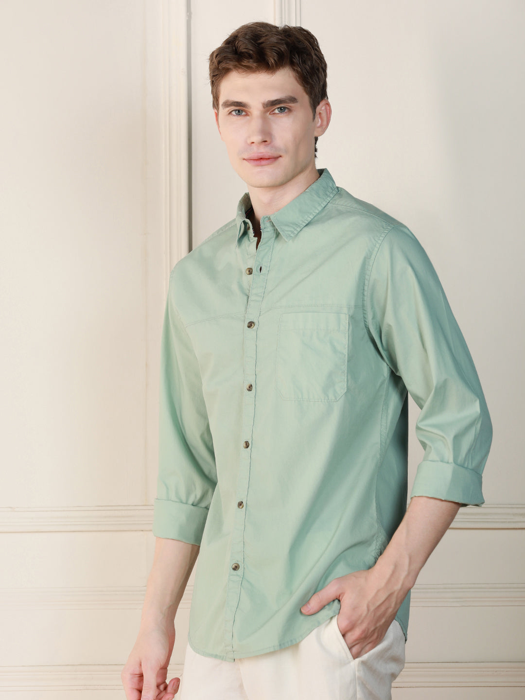 Men's Sage Green Solid Spread Collar Long Sleeves Relaxed Fit Casual Shirt