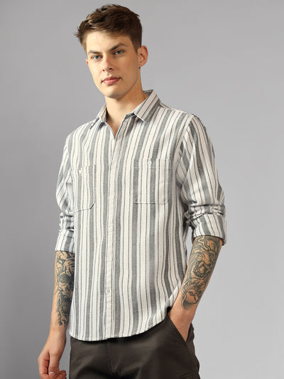 Men's Black Striped Spread Collar Long Sleeves Relaxed Fit Casual Shirt