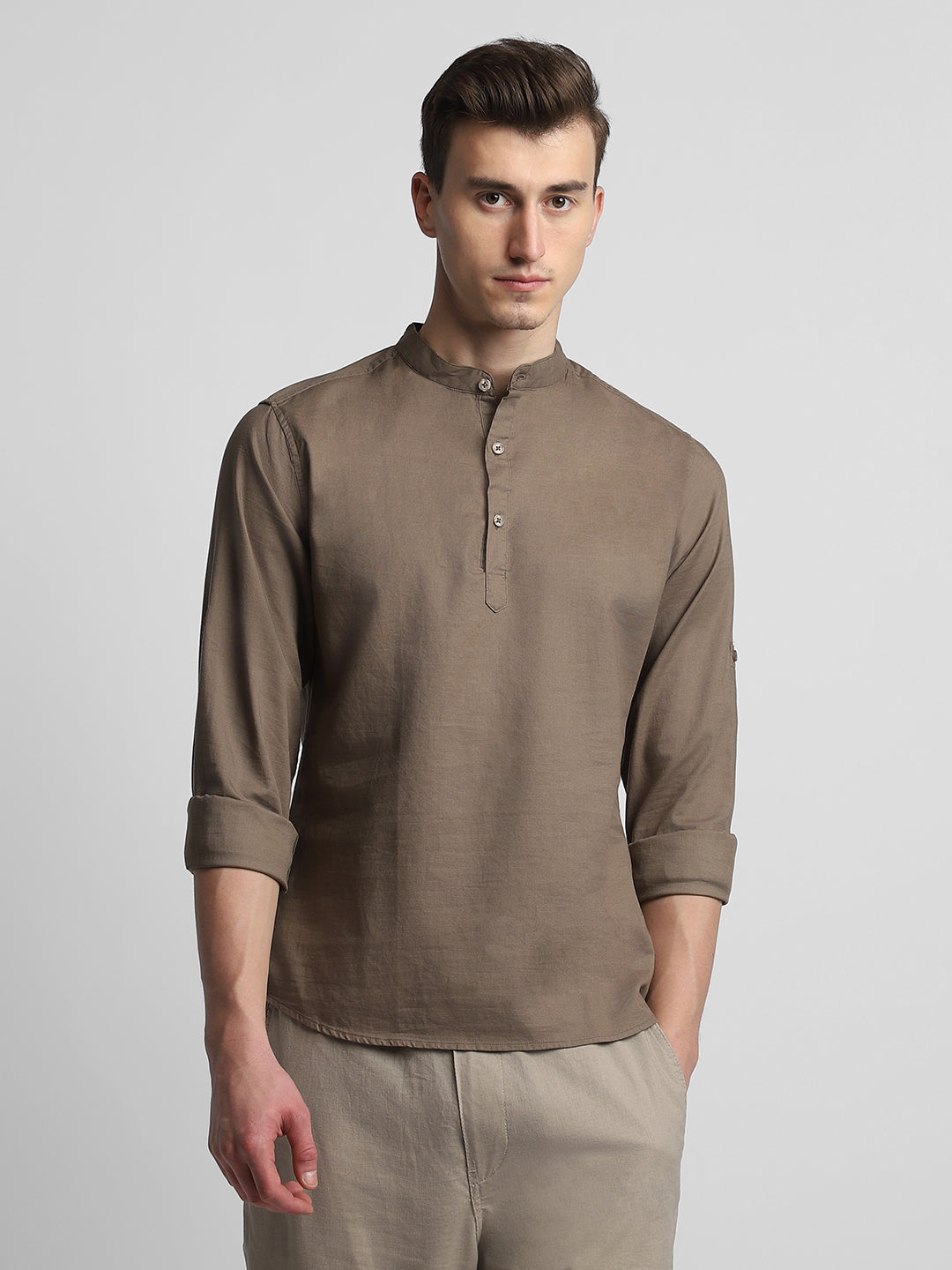 Dennis Lingo Men's Pop Over Mandarin Collar Slim Fit Solid Brown Casual Shirts