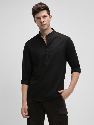 Men's Pop Over Mandarin Collar Slim Fit Solid Black Casual Shirts