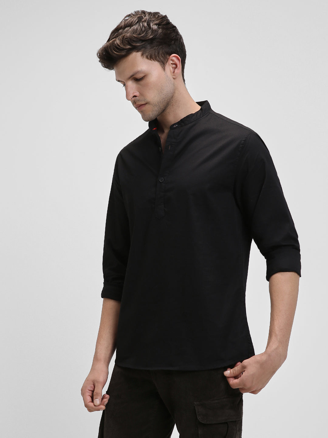 Men's Pop Over Mandarin Collar Slim Fit Solid Black Casual Shirts