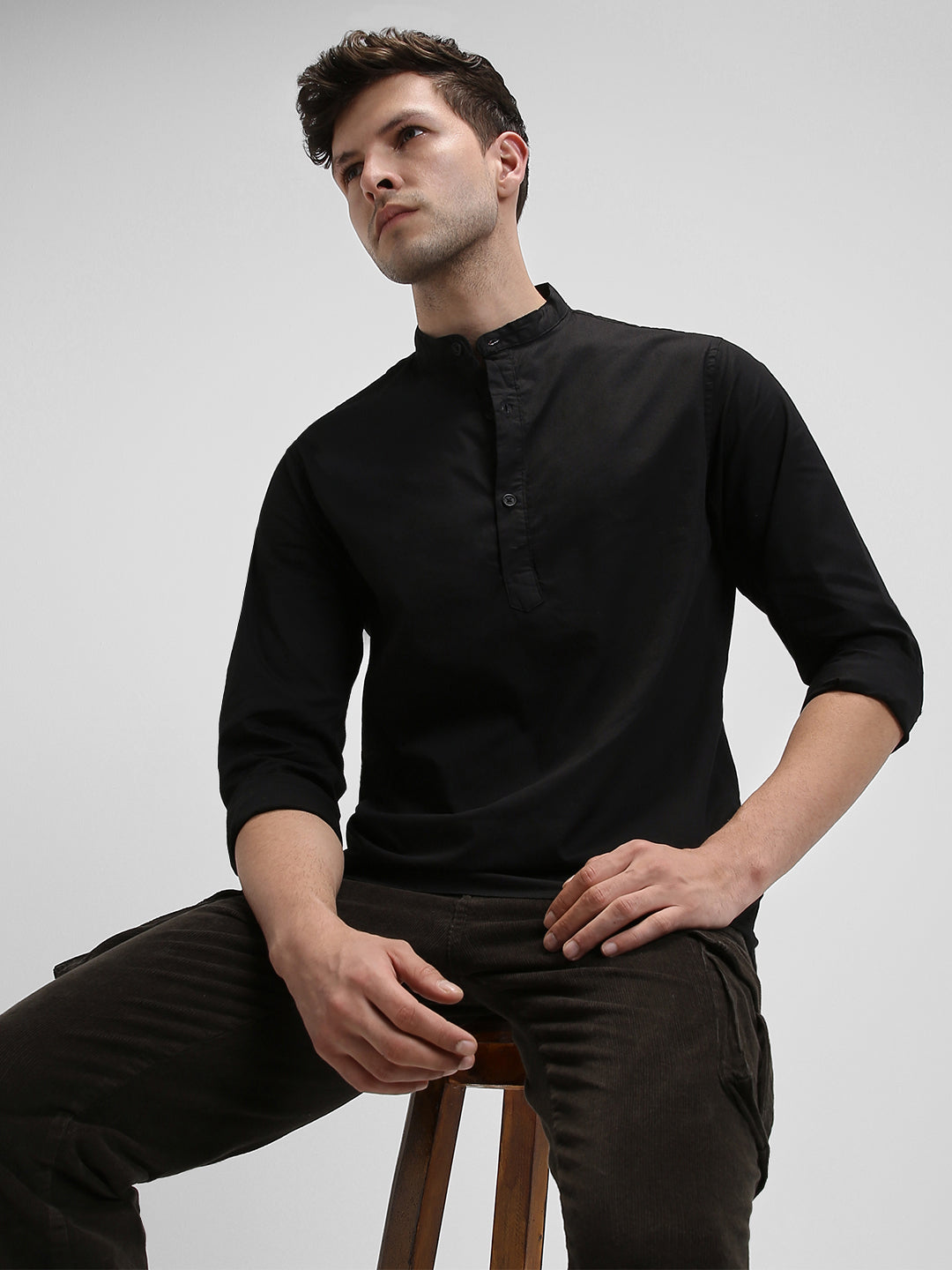 Men's Pop Over Mandarin Collar Slim Fit Solid Black Casual Shirts