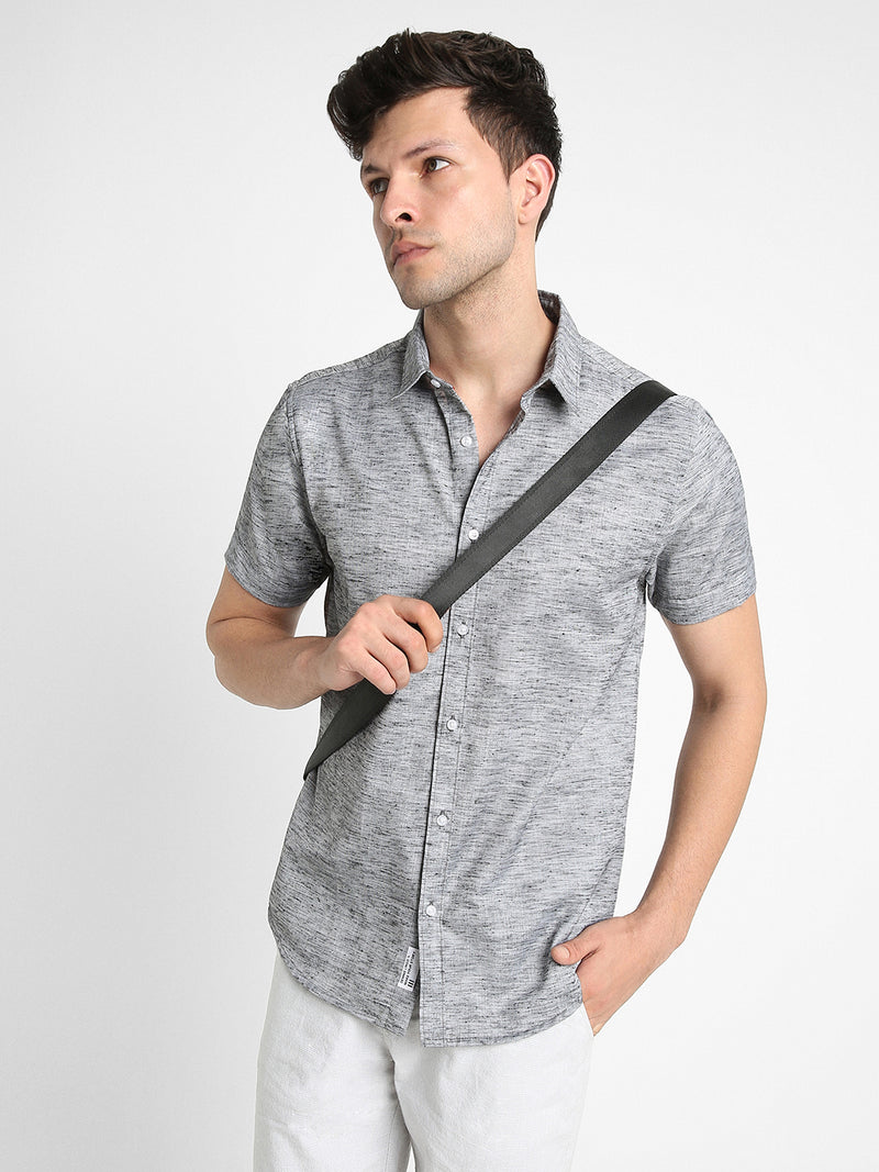 Men's Regular Collar Slim Fit Solid Grey Casual Shirts