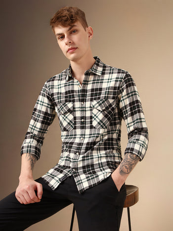 Men's Black Checks Spread Collar Full Sleeve Relaxed Fit Shirt