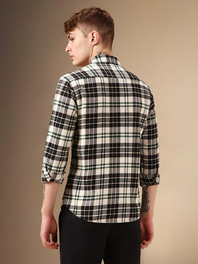 Men's Black Checks Spread Collar Full Sleeve Relaxed Fit Shirt