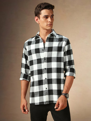 Men's Black Checks Spread Collar Full Sleeves Casual Flannel Shirt