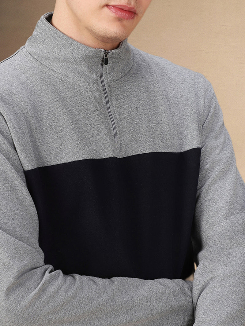 Men's Colorblocked Mock Neck Full Sleeves Regular Fit Sweatshirt