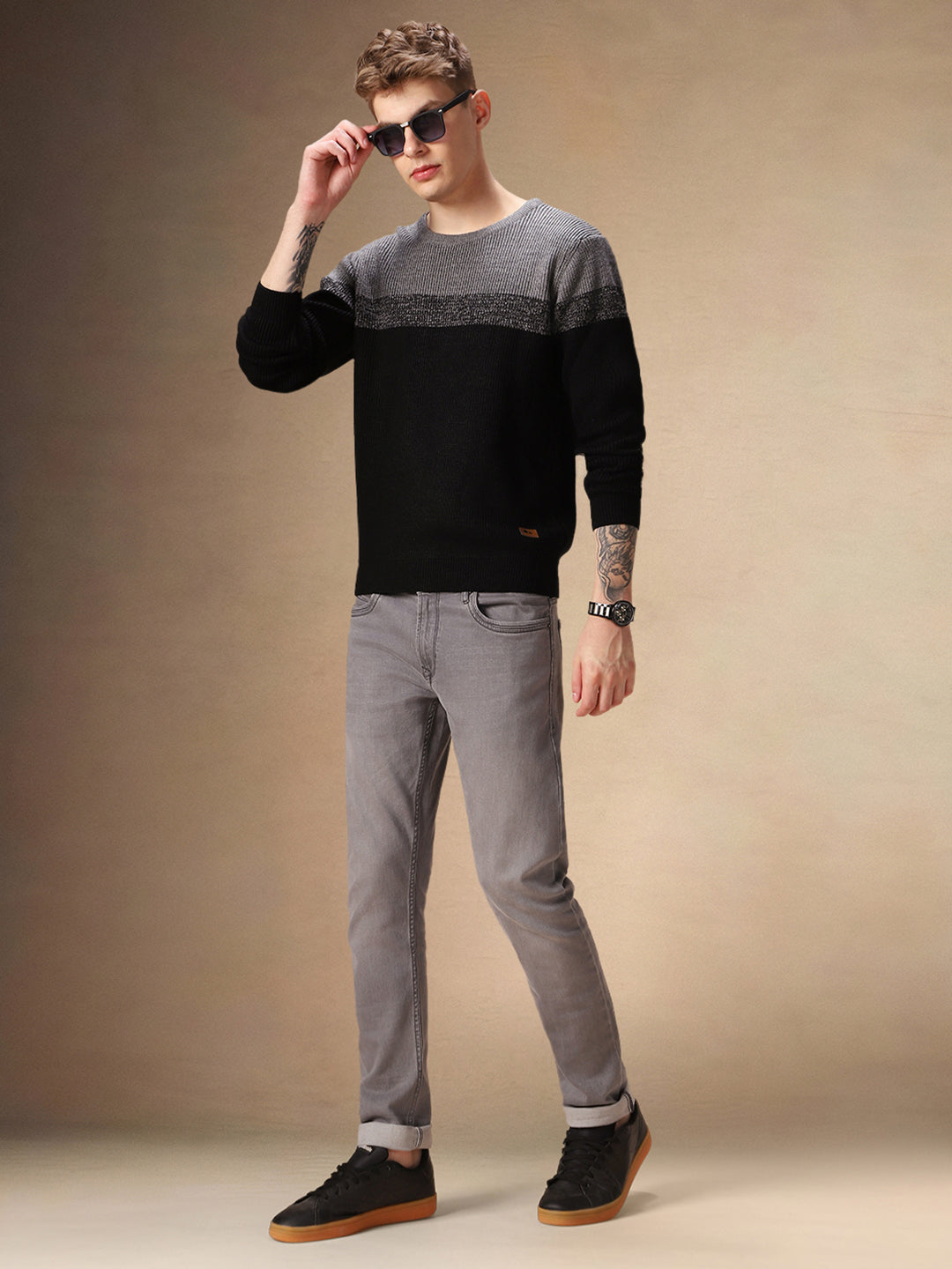 Men's Black Colorblock Round Neck Pullover Sweater