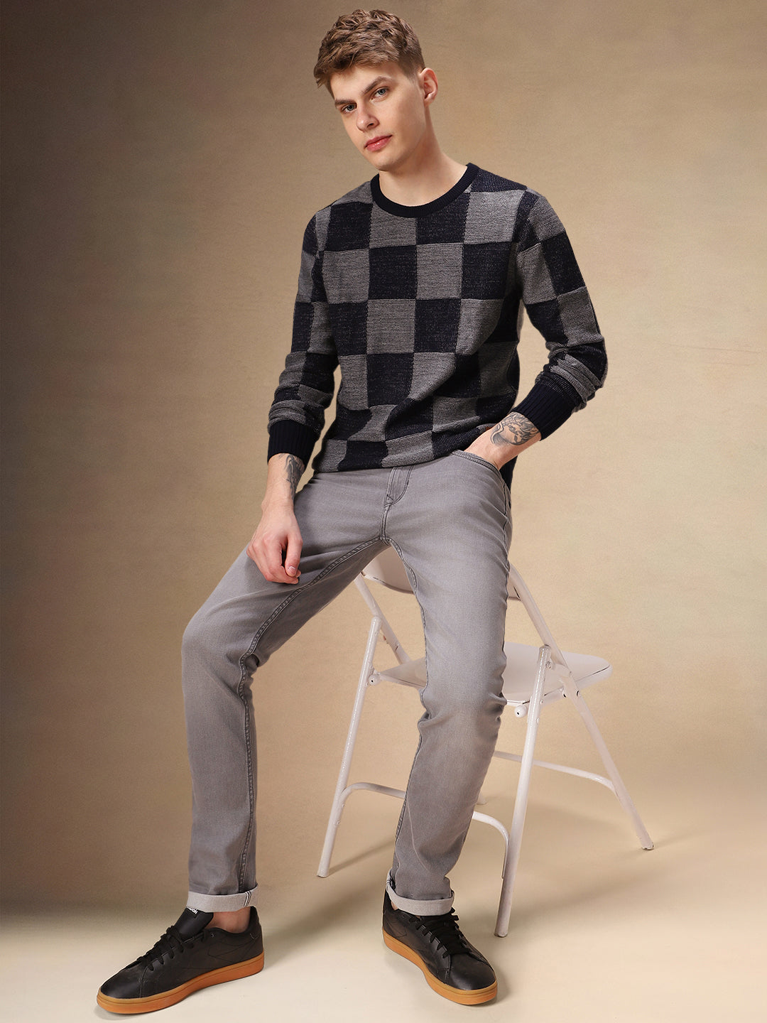 Men's Grey Crew Neck Checkered Pullover Sweater