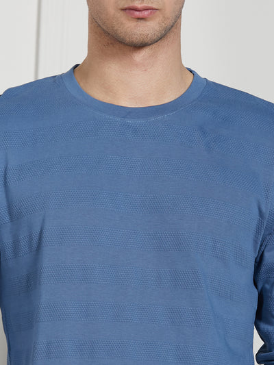 Dennis Lingo Men Mid blue Cotton Regular Fit Textured Round Neck T-Shirt