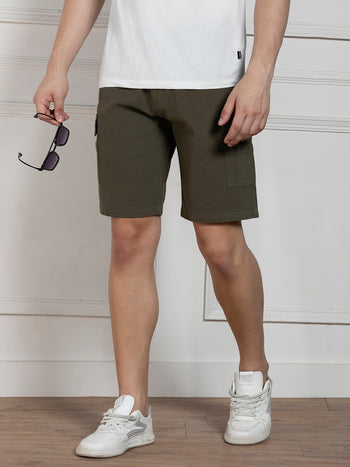 Men's Olive Relaxed Fit Mid-Rise Solid Casual Shorts