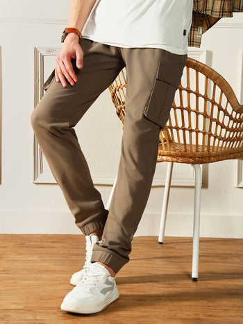 Men's Taupe Solid Casual Trouser