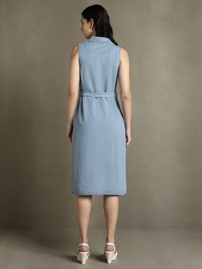 DL Woman Light Blue Solid Notch Lapel Sleeveless Dress